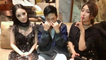 娱乐吃瓜网友事件,揭秘明星幕后真相
