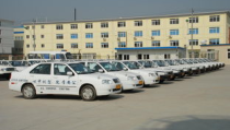 公安大学驾校,专业教学，成就驾驶梦想的摇篮”