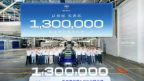 别克昂科威君越下线别克君越130万辆、昂科威家族180万辆整车下线